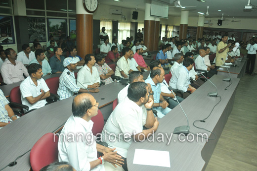 Road safety committee 4